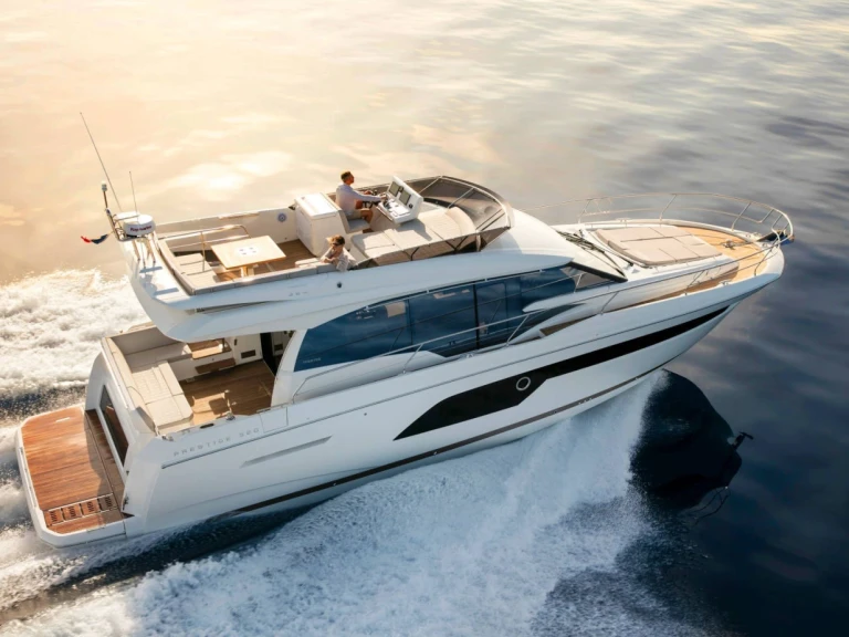 Location Bateau à moteur à Salerne - Jeanneau Prestige 52 anno 2023
