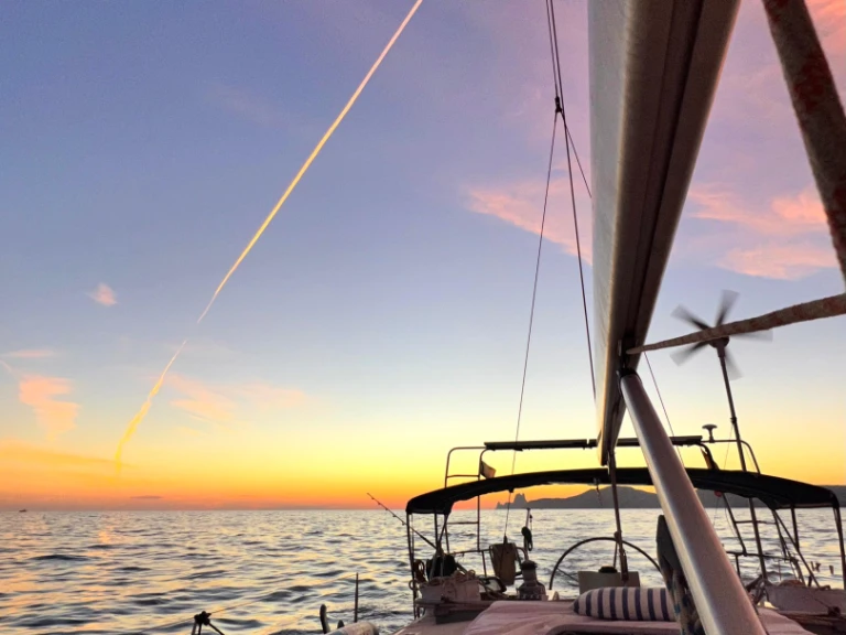 Location bateau Bénéteau gib sea 472 à Santa Pola sur Samboat