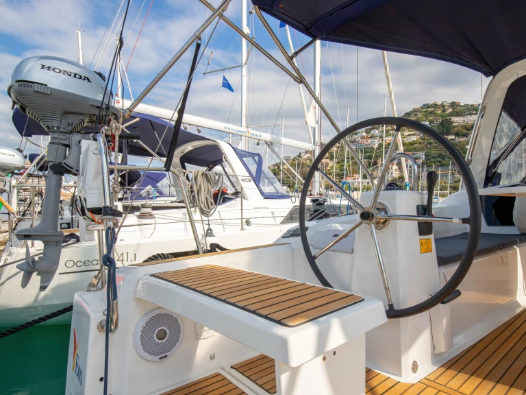 Location bateau Bénéteau Oceanis 38.1 à Castellammare del Golfo sur Samboat