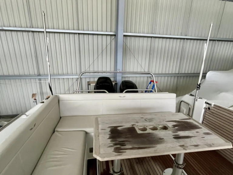 Location bateau Bénéteau FLYER 9 SUNdeck à Ajaccio sur Samboat