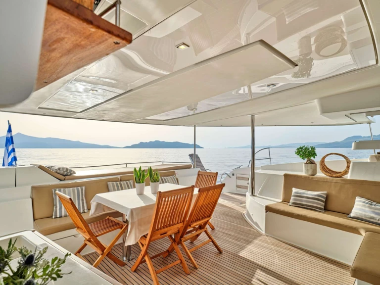 Yacht à louer à Athènes au meilleur prix