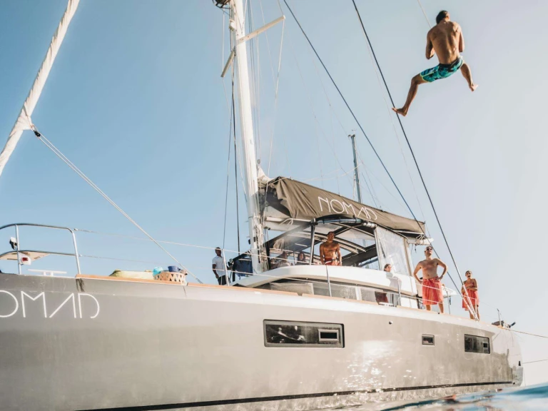 Location bateau Lagoon NOMAD à Grèce sur Samboat