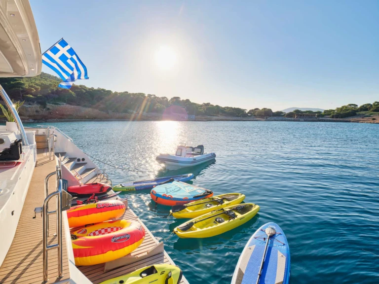 Location Yacht Fountaine Pajot avec permis