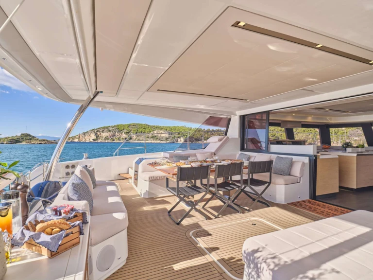 Louer Yacht avec ou sans skipper Fountaine Pajot à Athènes