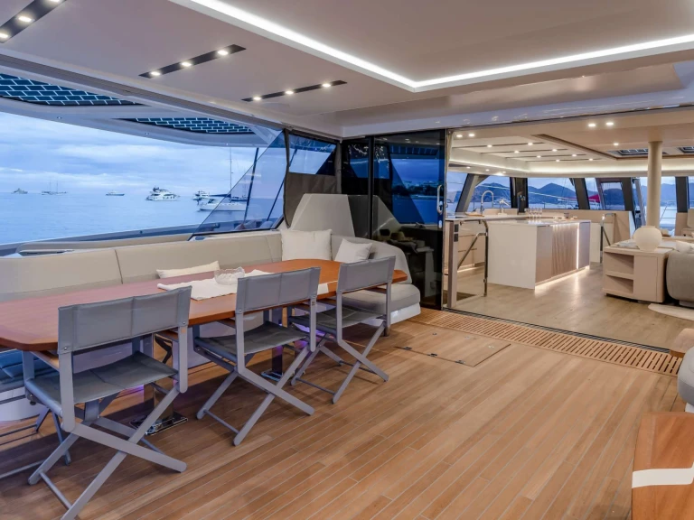 Location à Athènes - Fountaine Pajot SERENISSIMA III sur SamBoat
