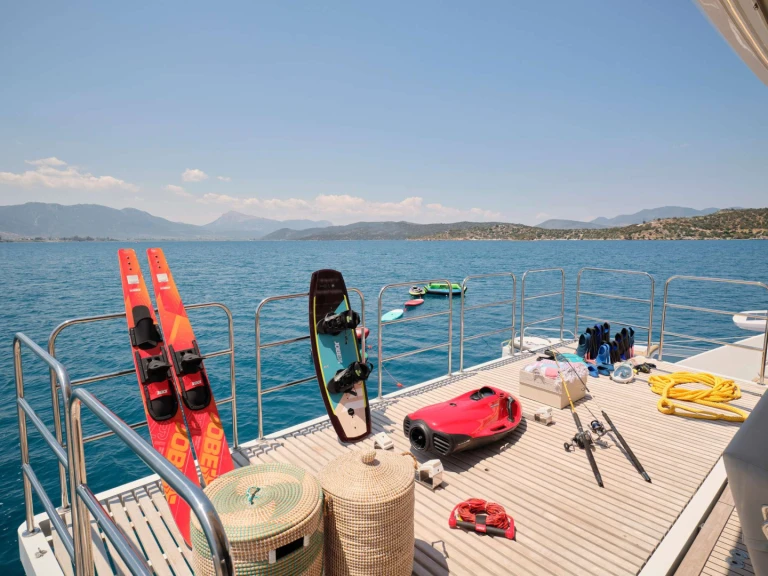 Location Yacht à Athènes - Sunreef GENNY