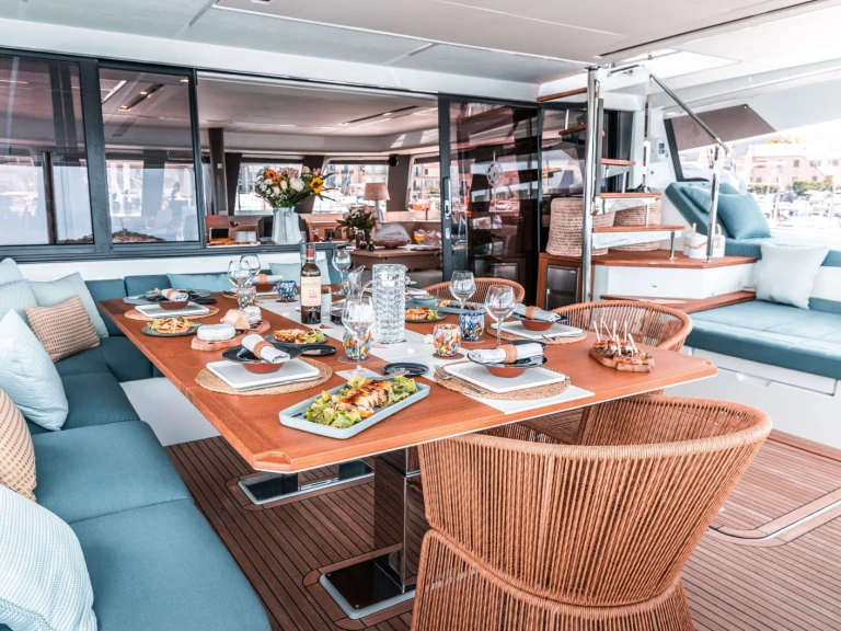 Yacht à louer à Naples au meilleur prix