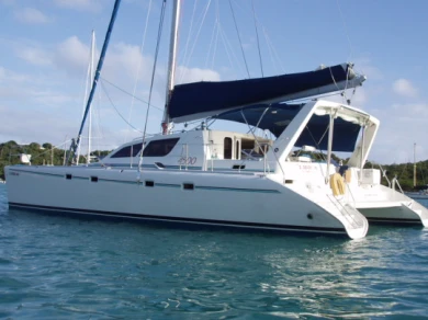 Catamaran for rent Saint-George at the best price