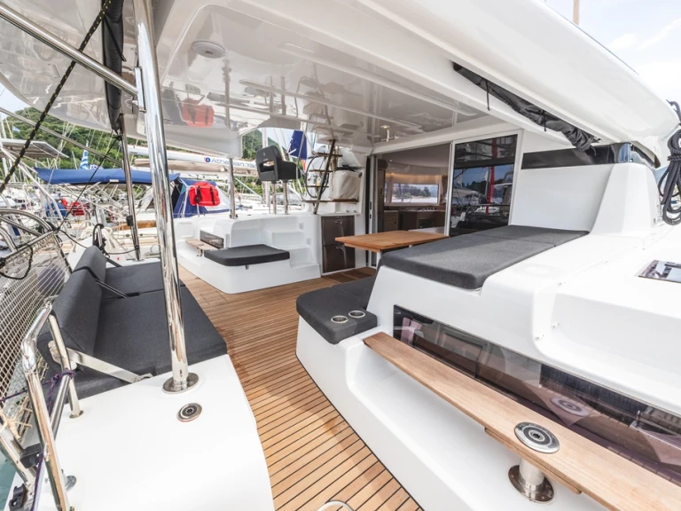 Location Catamaran Lagoon avec permis
