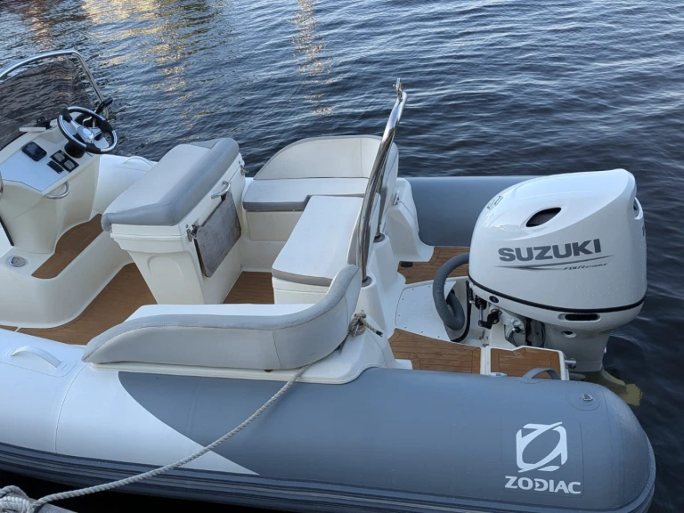 Location bateau Zodiac N-ZO 600 à Lacanau sur Samboat