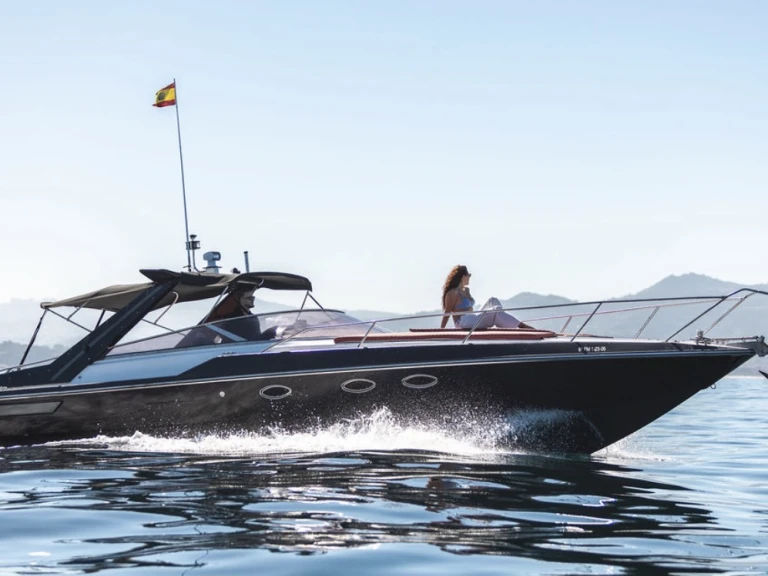 Location à Vigo - Sunseeker Tomahawk 37 sur SamBoat