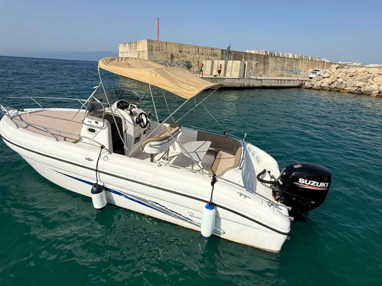 Location bateau Italie pas cher Shadow 24 S