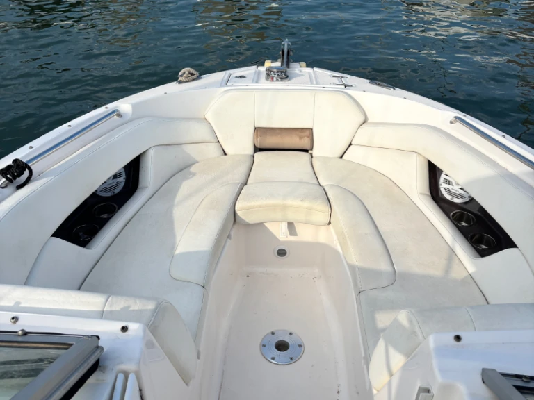 Bateau à moteur à louer à Golfe-Juan au meilleur prix