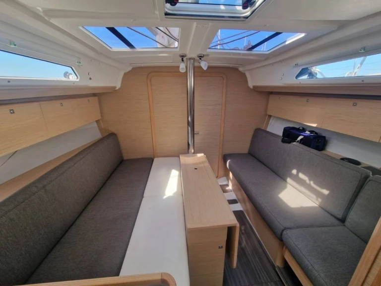 Location bateau Ajaccio pas cher Dufour 360 Grand Large