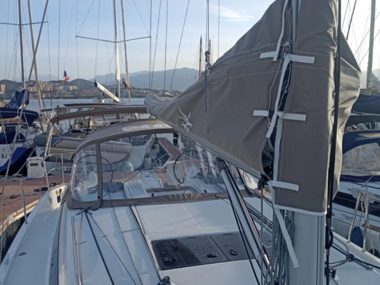 Voilier à louer à Ajaccio au meilleur prix