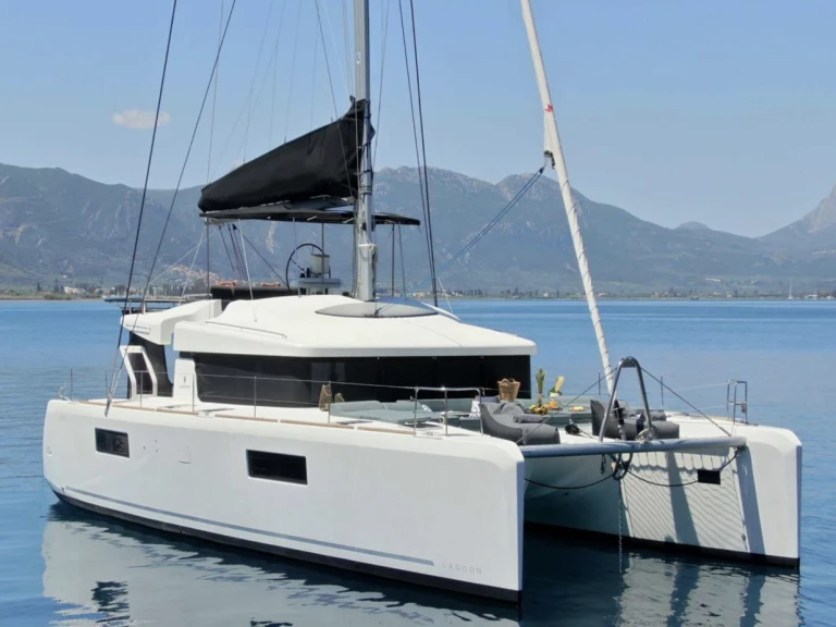 Location Catamaran Lagoon avec permis