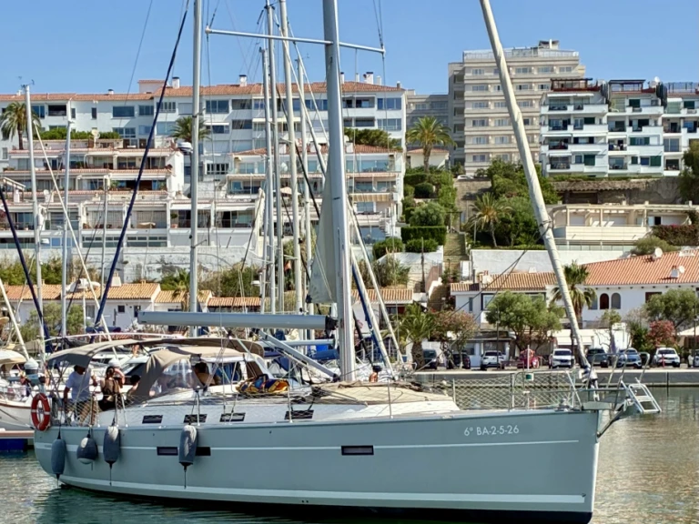 Location bateau Sitges pas cher Bavaria 45 Cruiser