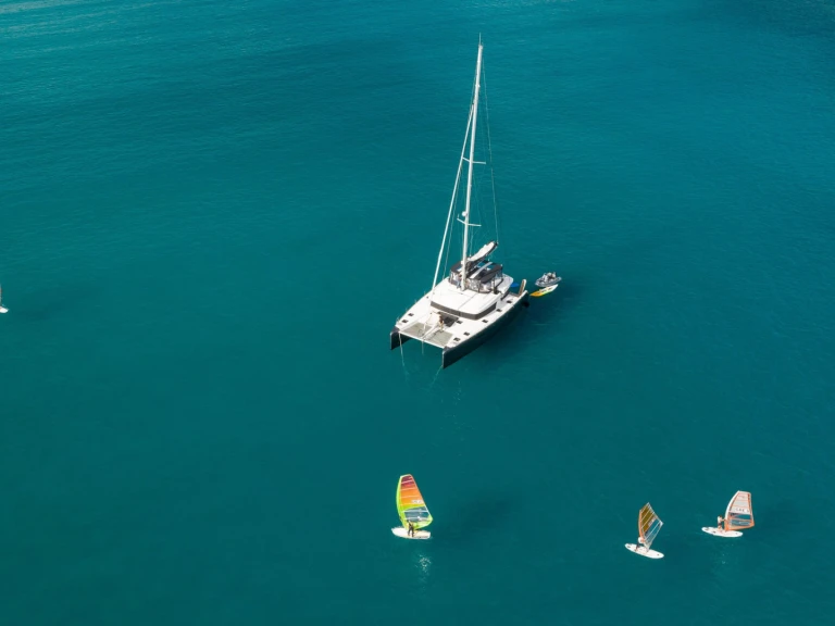 Louer Catamaran avec ou sans skipper Lagoon à Athens Marina