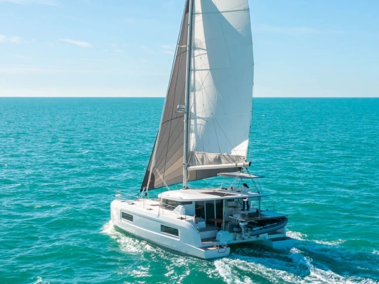 Location Catamaran Lagoon avec permis