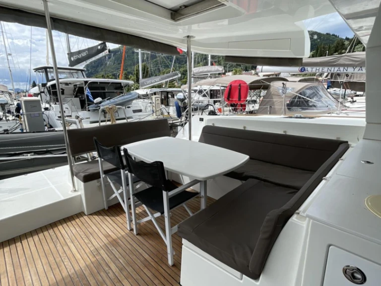 Location à Piso Livadi - Lagoon Lagoon 450 F sur SamBoat