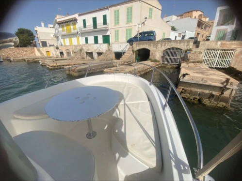 Louez un Sessa Marine Key Largo 22 à Portocolom