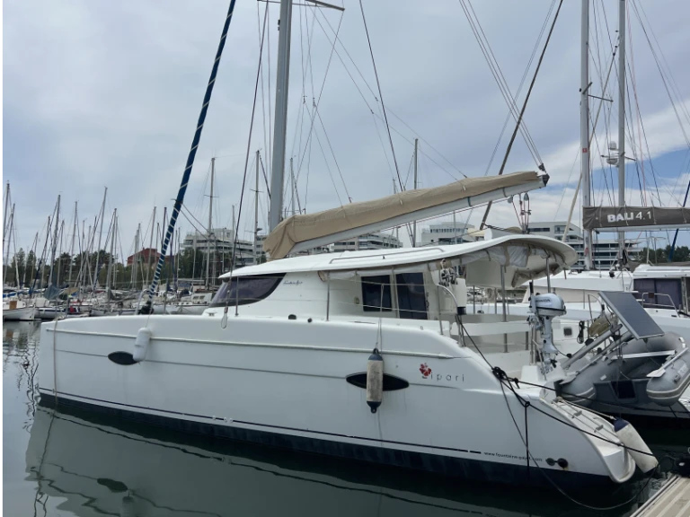 Louez un Fountaine Pajot Lipari 41 à Canet-en-Roussillon