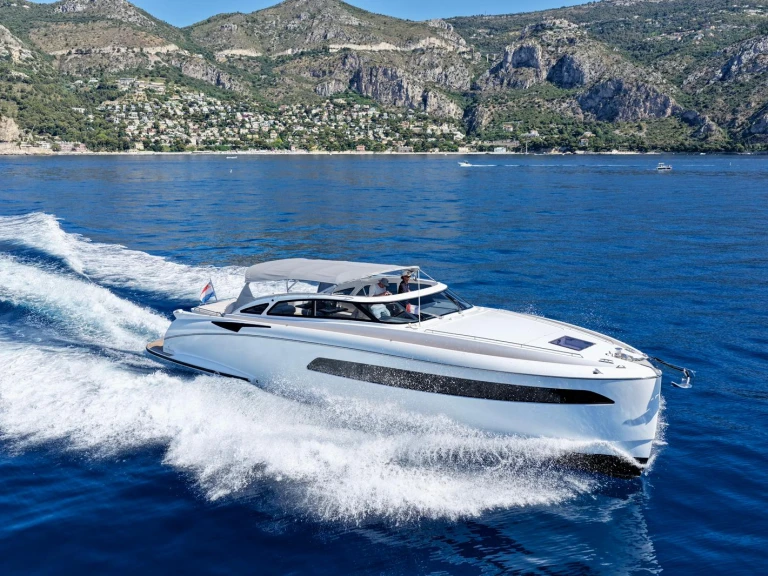 Location bateau SICHTERMANN 54 à Paris sur Samboat