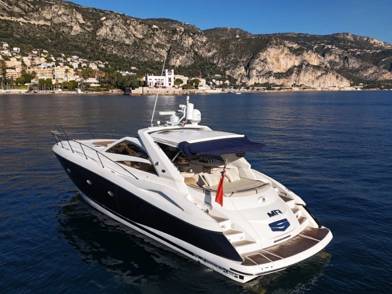 Yacht à louer à Paris au meilleur prix