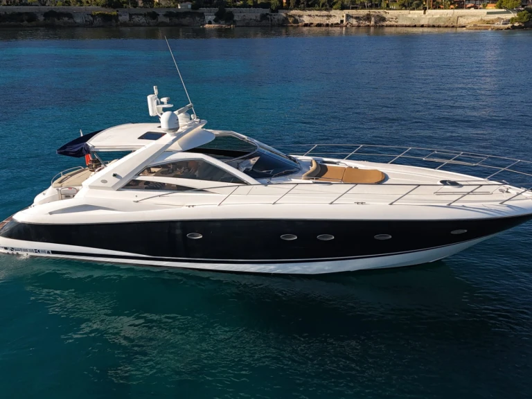 Location à Paris - Sunseeker Portofino 53 sur SamBoat