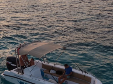 Motorboat rental in Gozo - Buccaneer Buccaneer 23