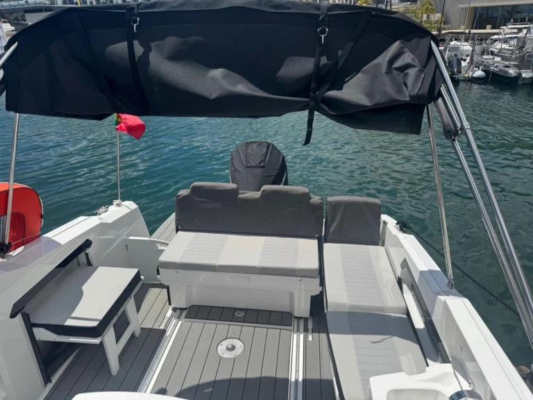 Location bateau Porto do Funchal pas cher R8S