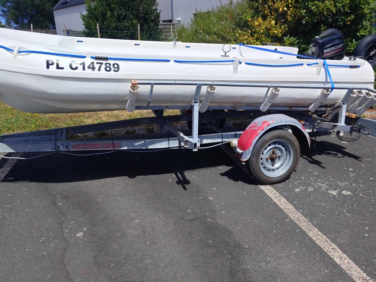 Location Bateau à moteur à Lézardrieux - Fun Yak Fun Yak 390