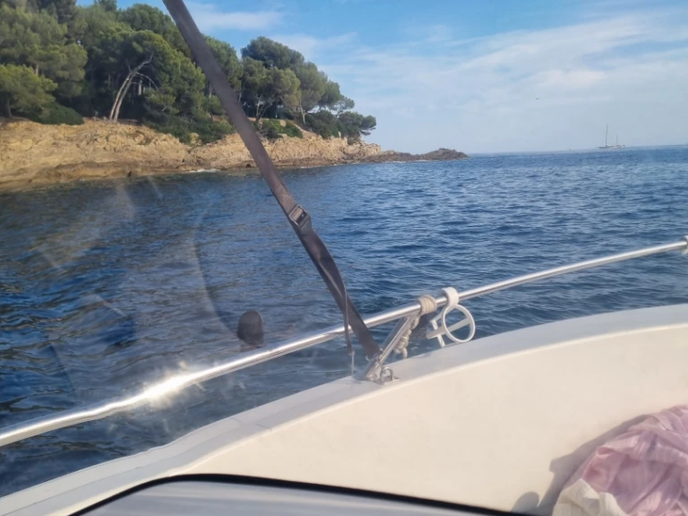 Location Bateau à moteur à Saint-Laurent-du-Var - Pacific Craft Pacific Craft 545 Open