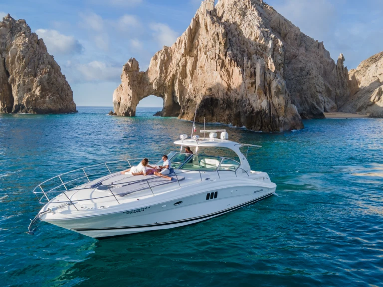 Location bateau Cabo San Lucas pas cher Sea Ray 450 Sundancer