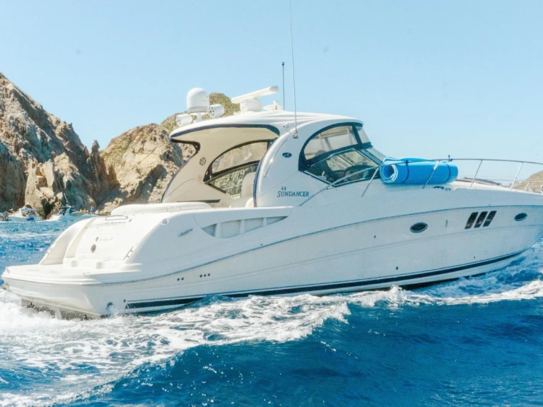 Location bateau Sea Ray Sea Ray 455 Sundancer à Cabo San Lucas sur Samboat