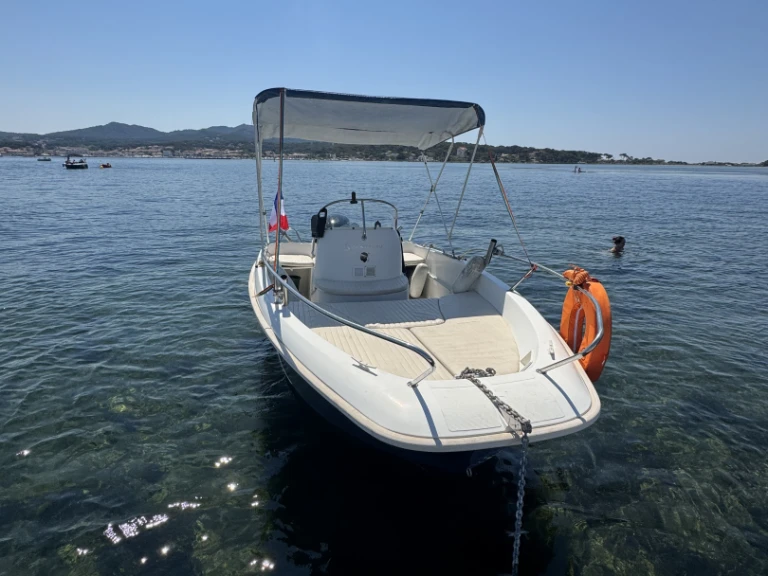 Location bateau Bénéteau Flyer 500 à Six-Fours-les-Plages sur Samboat