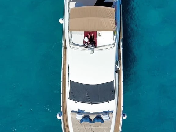 Ferretti Ferretti 800 a louer à Cabo San Lucas