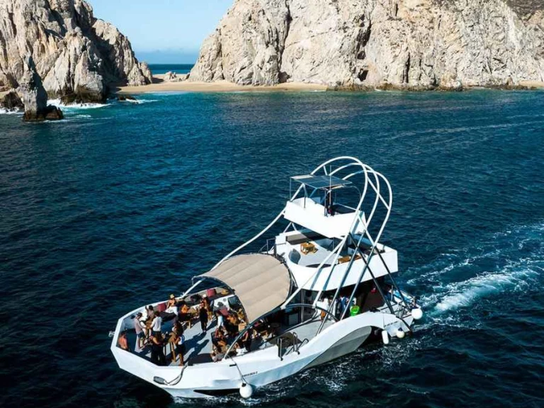 Location bateau Cabo San Lucas pas cher Luxury Motor Yacht