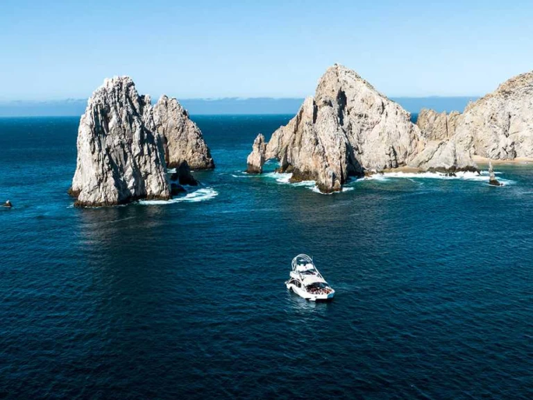 Louez un Pelican Luxury Motor Yacht à Cabo San Lucas