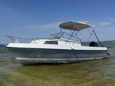 Sbpem S570 in Biscarrosse on SamBoat