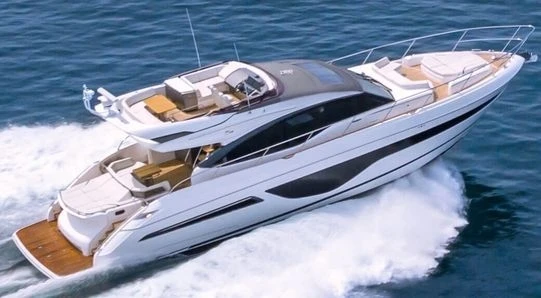 Location bateau Ajaccio pas cher Princess 66
