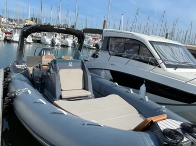 RIB for rent La Trinité-sur-Mer at the best price