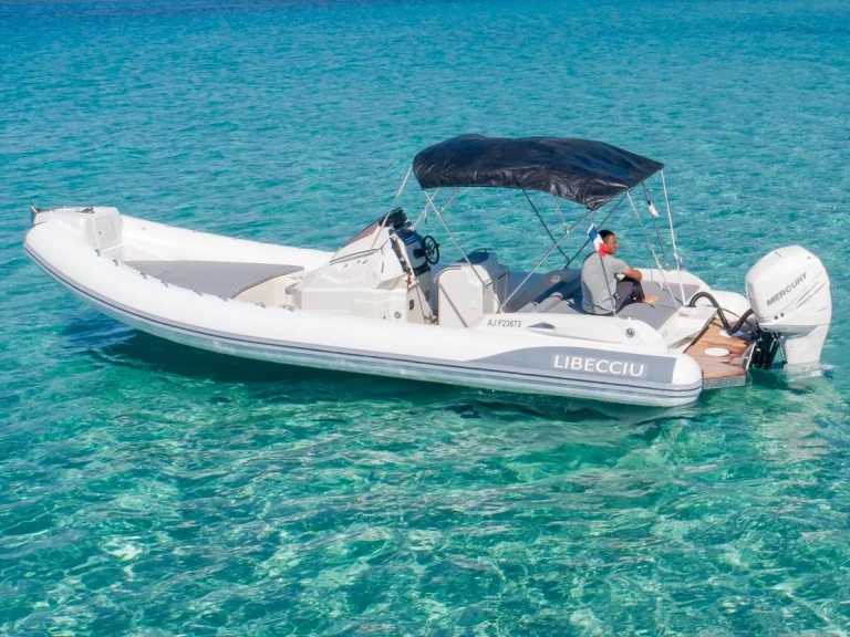 Location bateau Coti-Chiavari pas cher KARDIS 880 APACHE