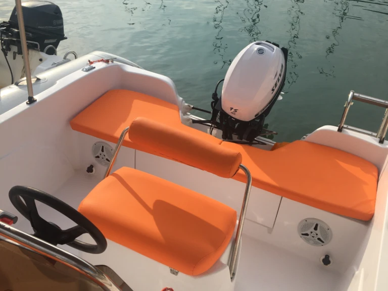 voraz Voraz a louer à Port de Estartit