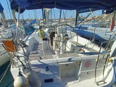 Louez un Bénéteau Oceanis 37 à Porto Ercole