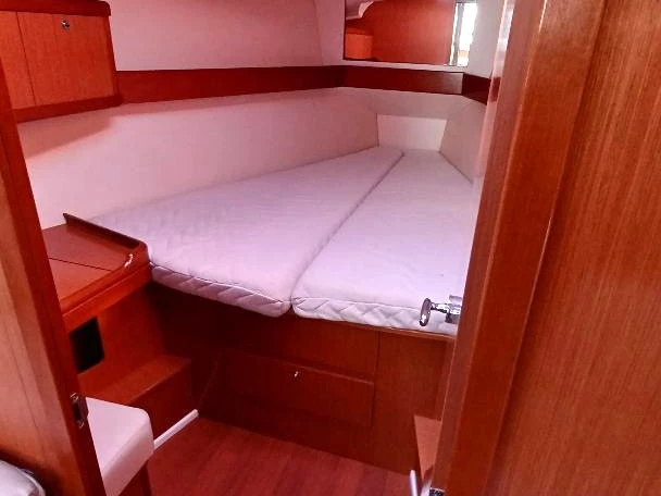 Location Voilier à Porto Ercole - Bénéteau Oceanis 37