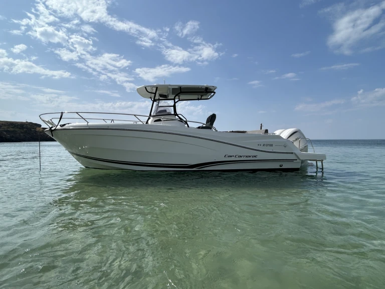 Louez un Jeanneau Cap Camarat 9.0 CC à France