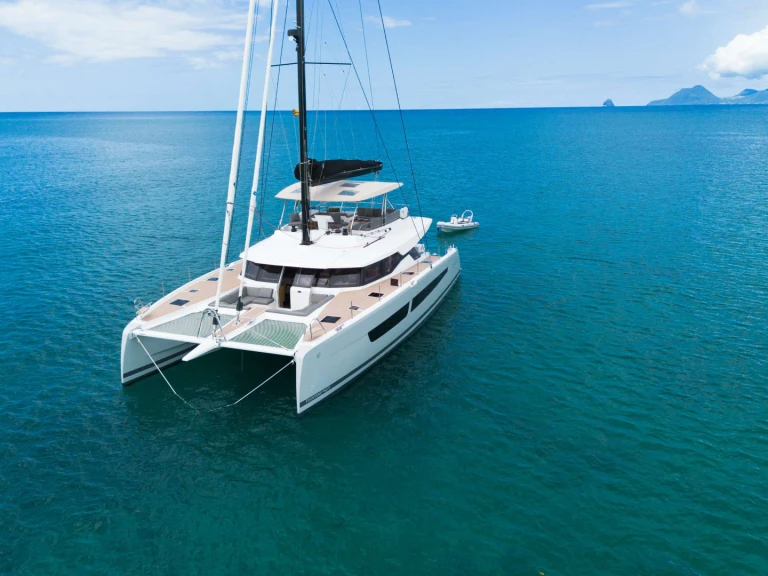 Location bateau Naples pas cher OKINAWA