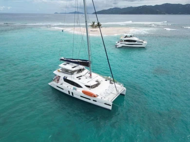 Leopard SHIPS & GIGGLES charter bareboat or skippered in  Îles Vierges britanniques (BVI)