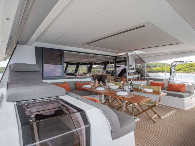 Yacht à louer à Naples au meilleur prix